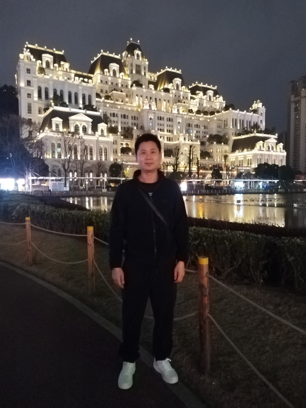 另一半的她的第三张照片--攀枝花交友中心